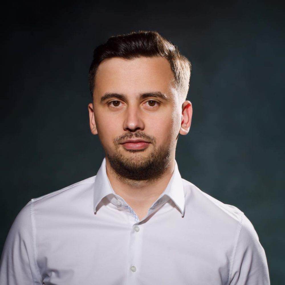 Mihai Ghighiu: Nu putem gira un exerciţiu construit pe simple ambiţii electorale